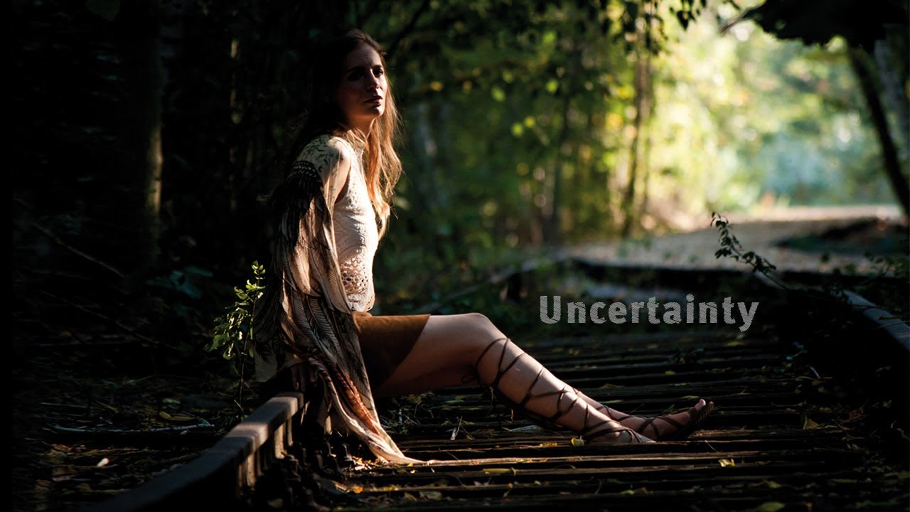 Guarda Maria GoJa - Uncertainty (Official Music Video) su YouTube Guarda Maria GoJa - Uncertainty (Official Music Video) su YouTube