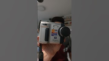 This Camera uses Floppy Disks