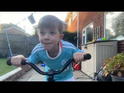 “How to do a BunnyHop” tutorial - disclaimer - safety first guys #bunnyhop