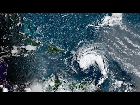 США: ураган "Николас" направляется к Хьюстону