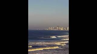 Buenas olas en la boca de La Barra - Lineup surfcam en vivo