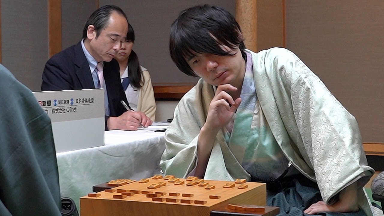 佐藤名人が羽生竜王に勝ち、2勝2敗 第76期将棋名人戦第4局 - YouTube
