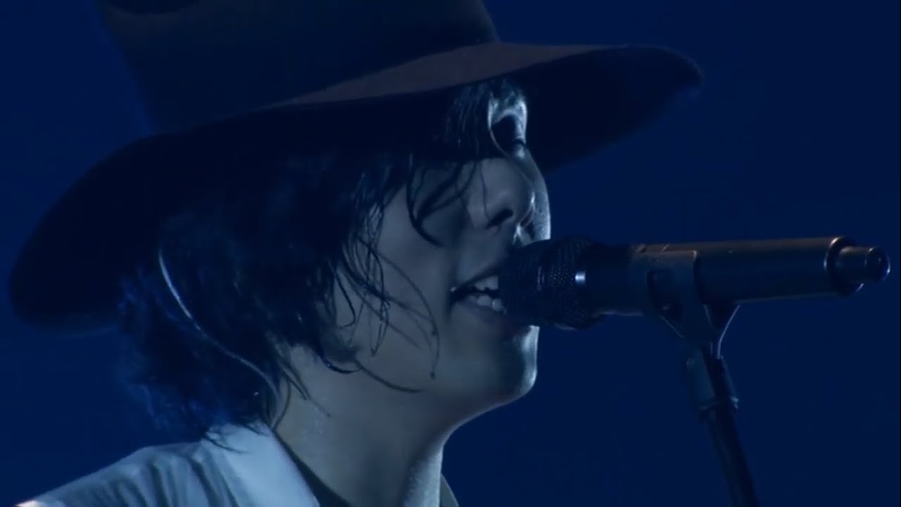 RADWIMPS - ピクニック LIVE by 10th ANNIVERSARY - YouTube