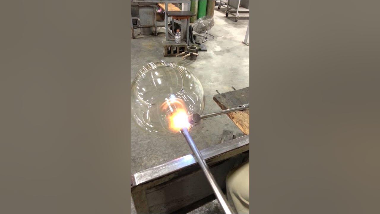 Glass blowing at simon pearce YouTube