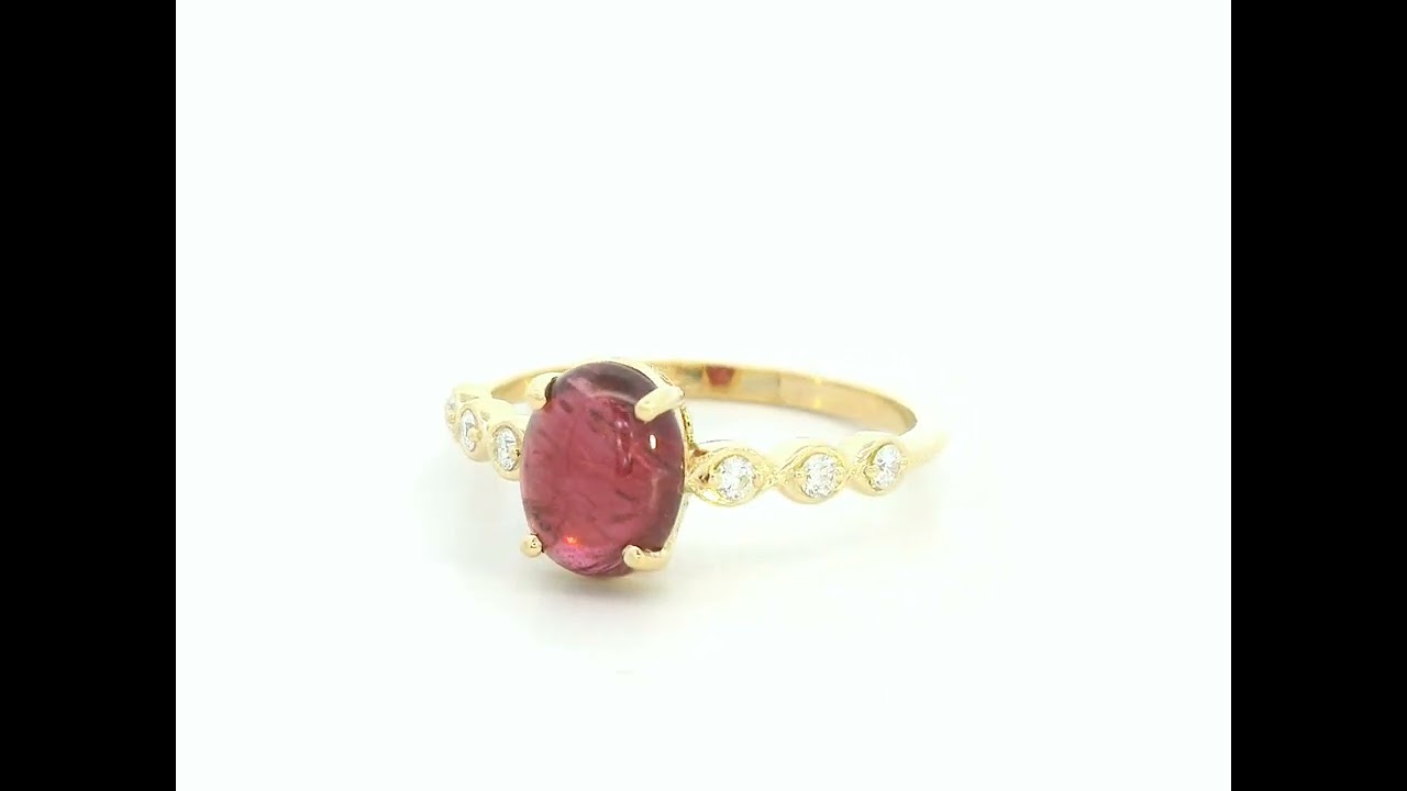 Cabochon Ruby & Diamond Ring in 18K Yellow Gold