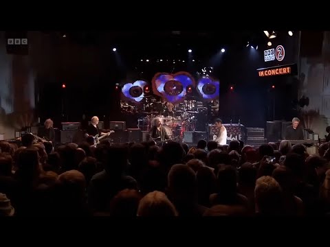 The Cure - In Between Days (Live At BBC Radio)