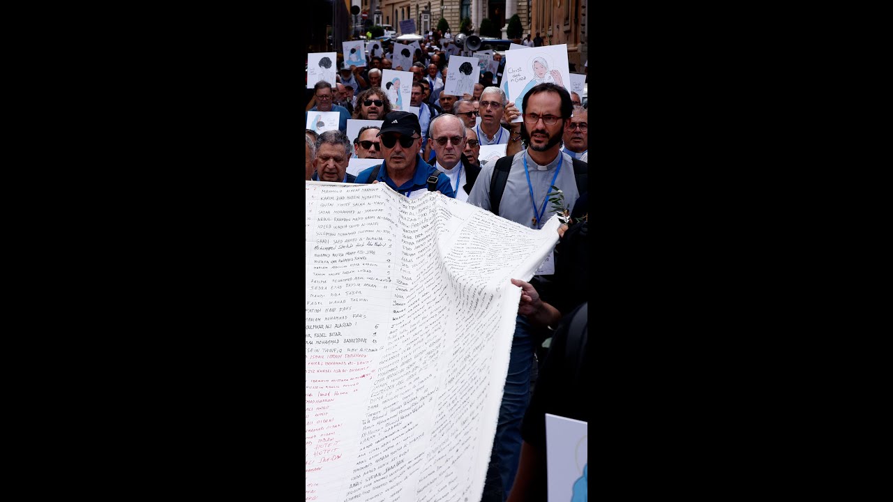 Catholic priests march against violence in Gaza Catholic priests march against violence in Gaza