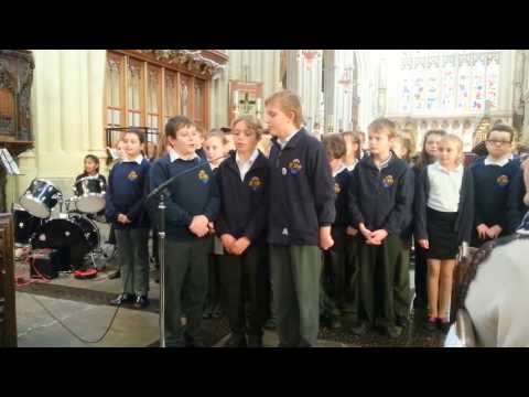 Peasedown St John Primary performing Hallelujah song at the Bath Abbey, December 2013
