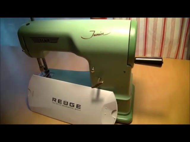 Elna Lotus ZZ and SP Portable Vintage Sewing Machine - A competitor to the  Singer Featherweight? 