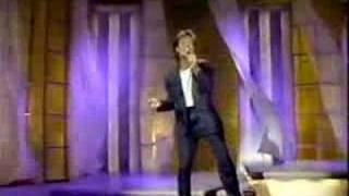 Video-Miniaturansicht von „She's So Beautiful. Cliff Richard“