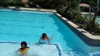 Ligo Sa Swimming Pool