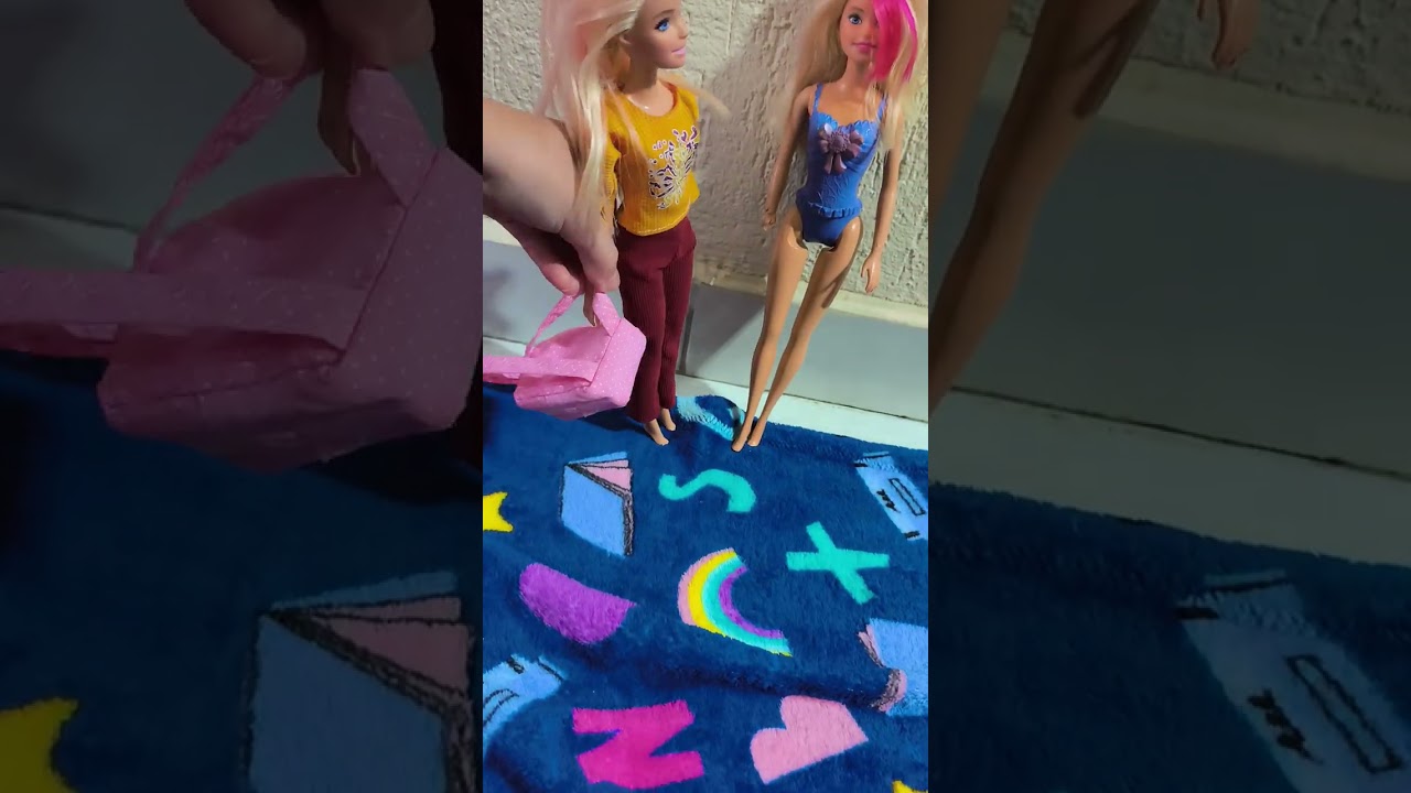 Oi a escola e o balé da Barbie ❤️