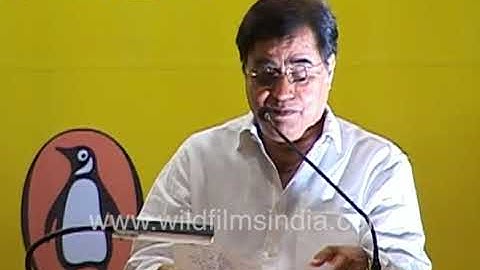 Jagjit Singh recites and sings ghazals about children, at launch of book A Poem for CRY