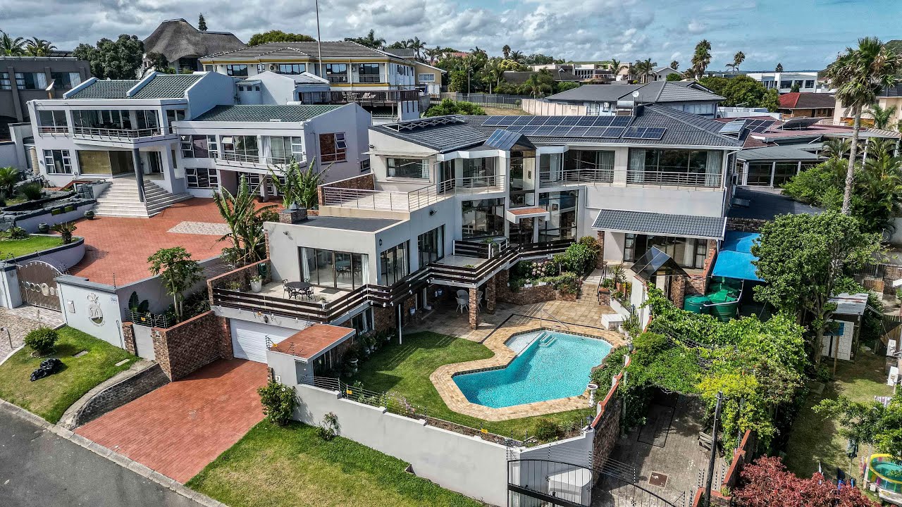 Pam Golding Blue Bend