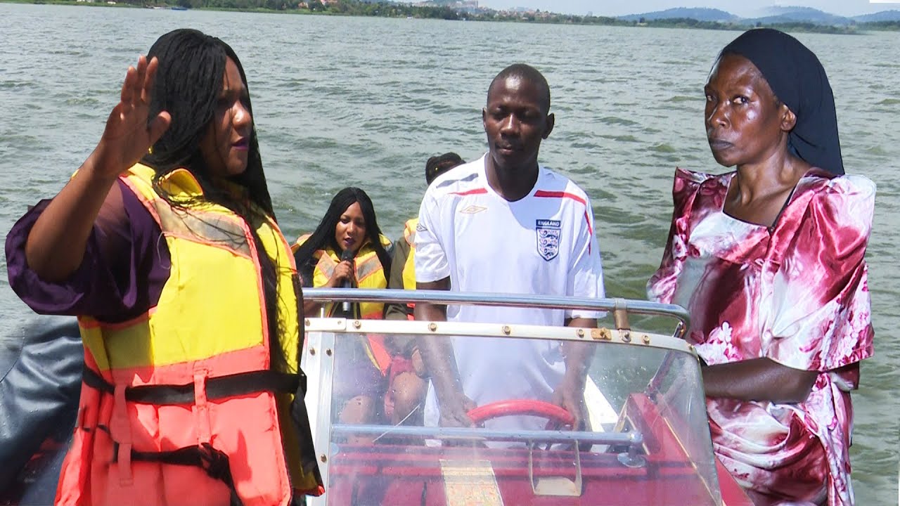 Omuloggo wokukizinga YANI? Mulongo asomose amazzi Okumuffefeta gyeyekwese