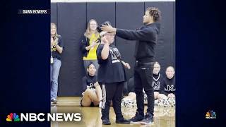Good News: High school student shares homecoming crown