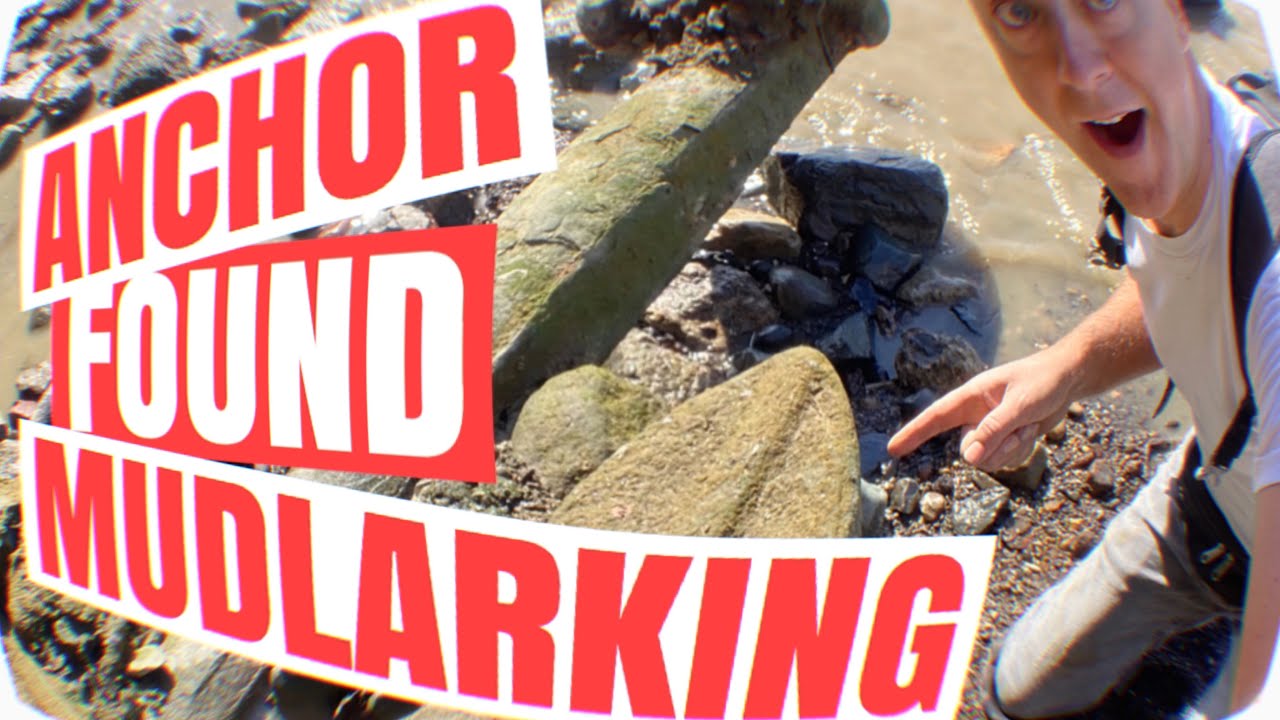 MUDLARKING LONDON ENGLAND E15 - Mudlarking the historic Thames river in the 2,000 y/o City of London