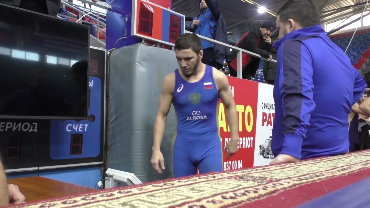 Взвешивание борцов до 79 кг на Умахановском турнире 2022.