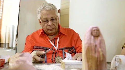 They Call Him Eddie Morrison, Sculptor
