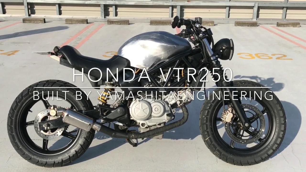 ホンダｖｔｒ２５０の魅力と乗車レビューインプレッション カスタム紹介 Blogger Rider My Life