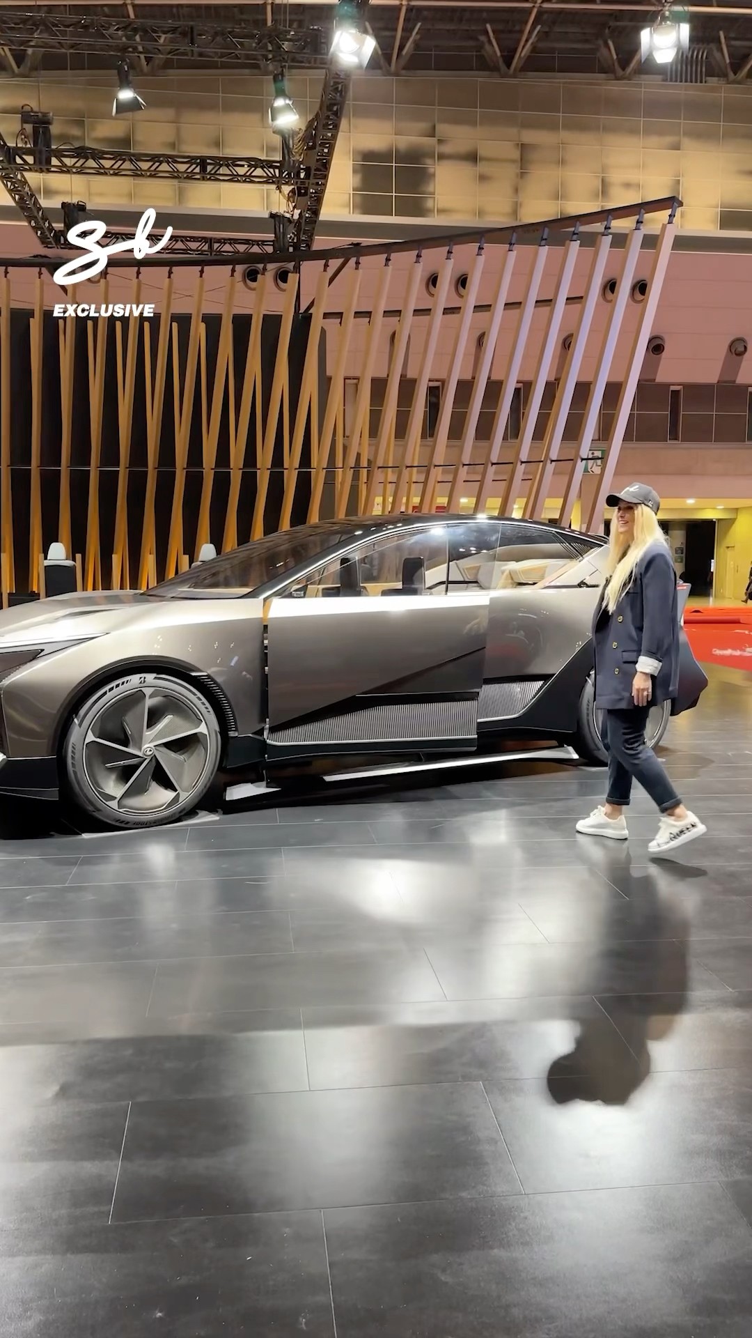 You must bow to open the SUV of the future ?‍♂️ #suv #cars #tech