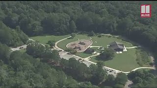Scene where Gwinnett County Police are investigating homicide at Yellow River Park