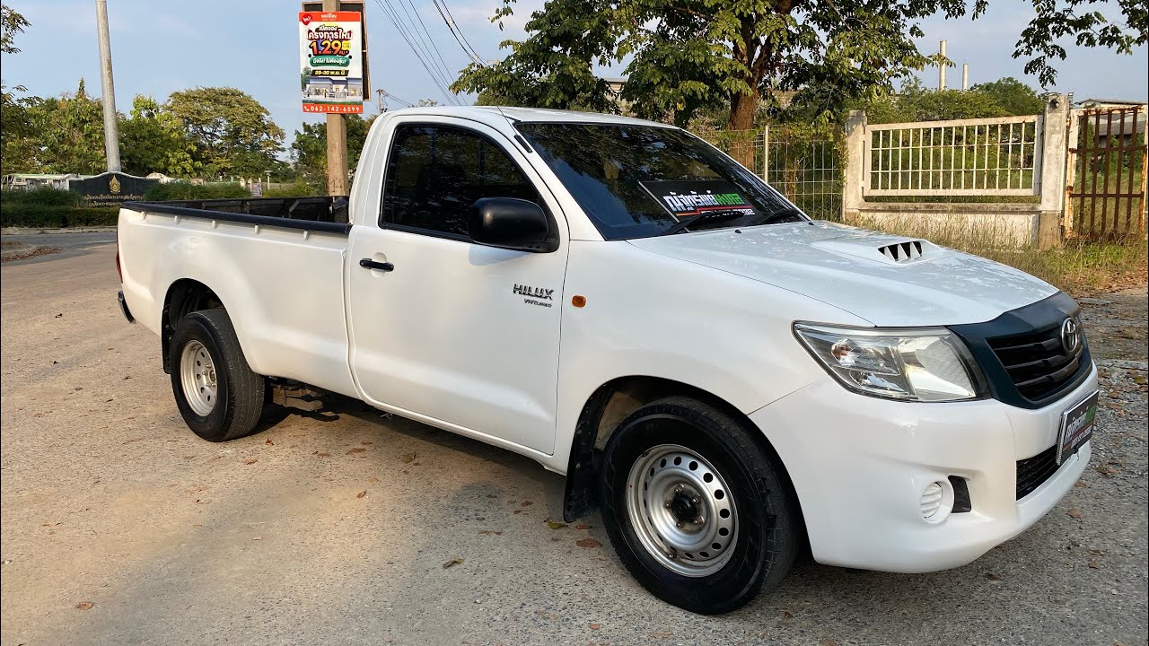 วีโก้แชมป์ ปี2015 เครื่อง 2500 VN Turbo กระจกไฟฟ้า มือเดียวป้ายแดง 