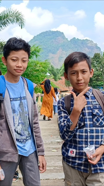 Buat @Xsd_off besfriend😅🤣 #bestfriend #fypviralシ #musik