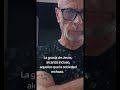 En lo oscuro encontré la gracia divina; Jesús transformó mi cautiverio en verdadera libertad.