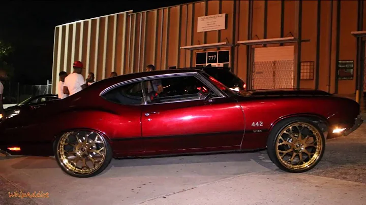 WhipAddict: Decatur Ike's 71' Oldsmobile Cutlass 442 on Gold Forgiato Drea 26s, Atlanta GA