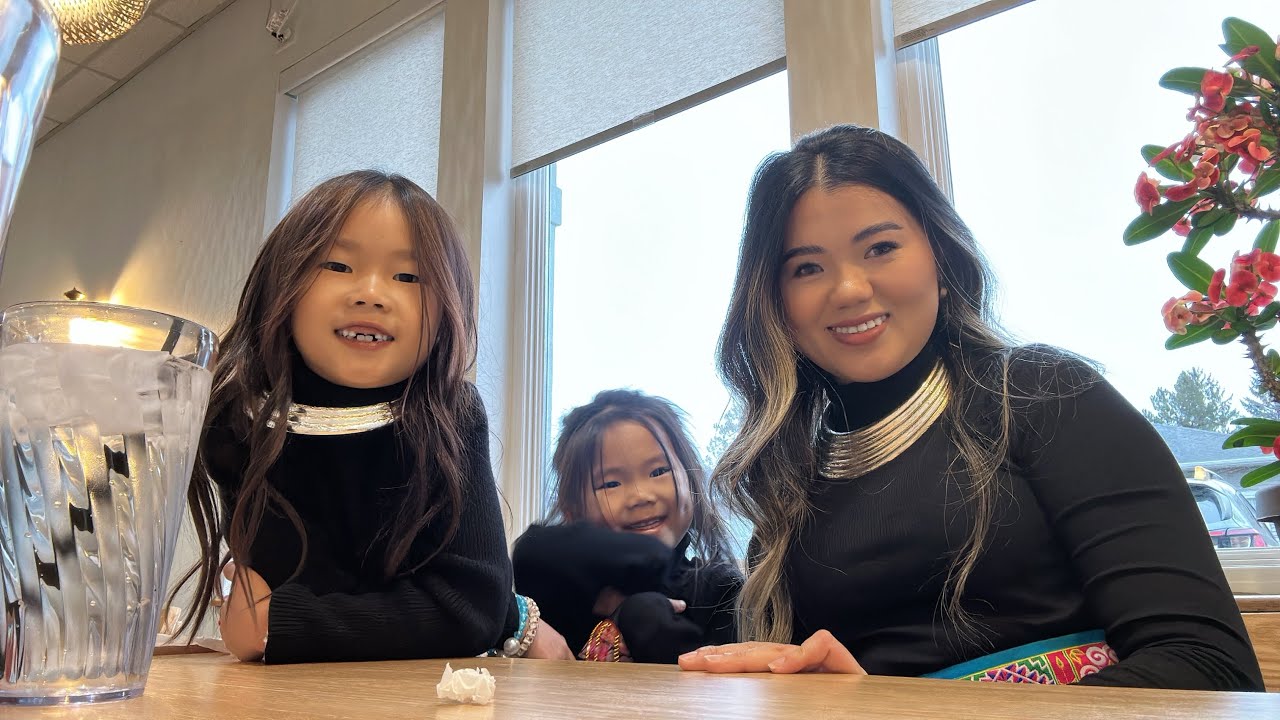 Mus noj peb caug nyob Wausau Wisconsin 11/8/25