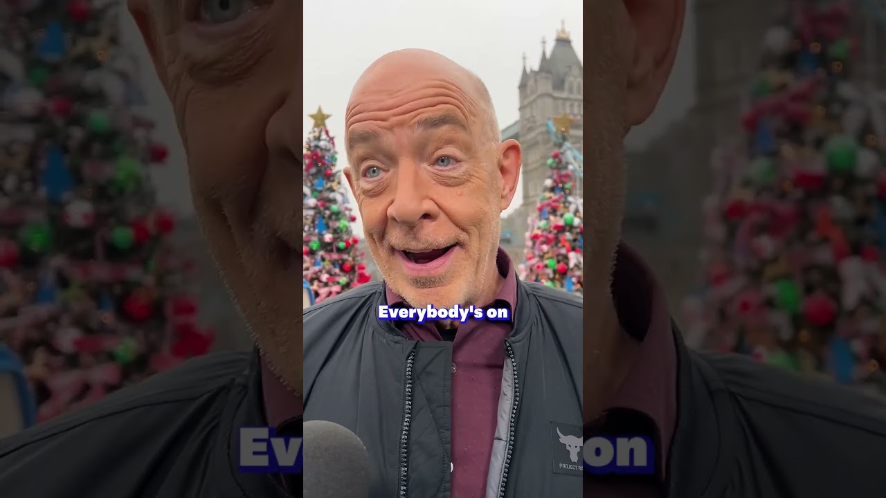 Are the cast of Red One naughty or nice?!