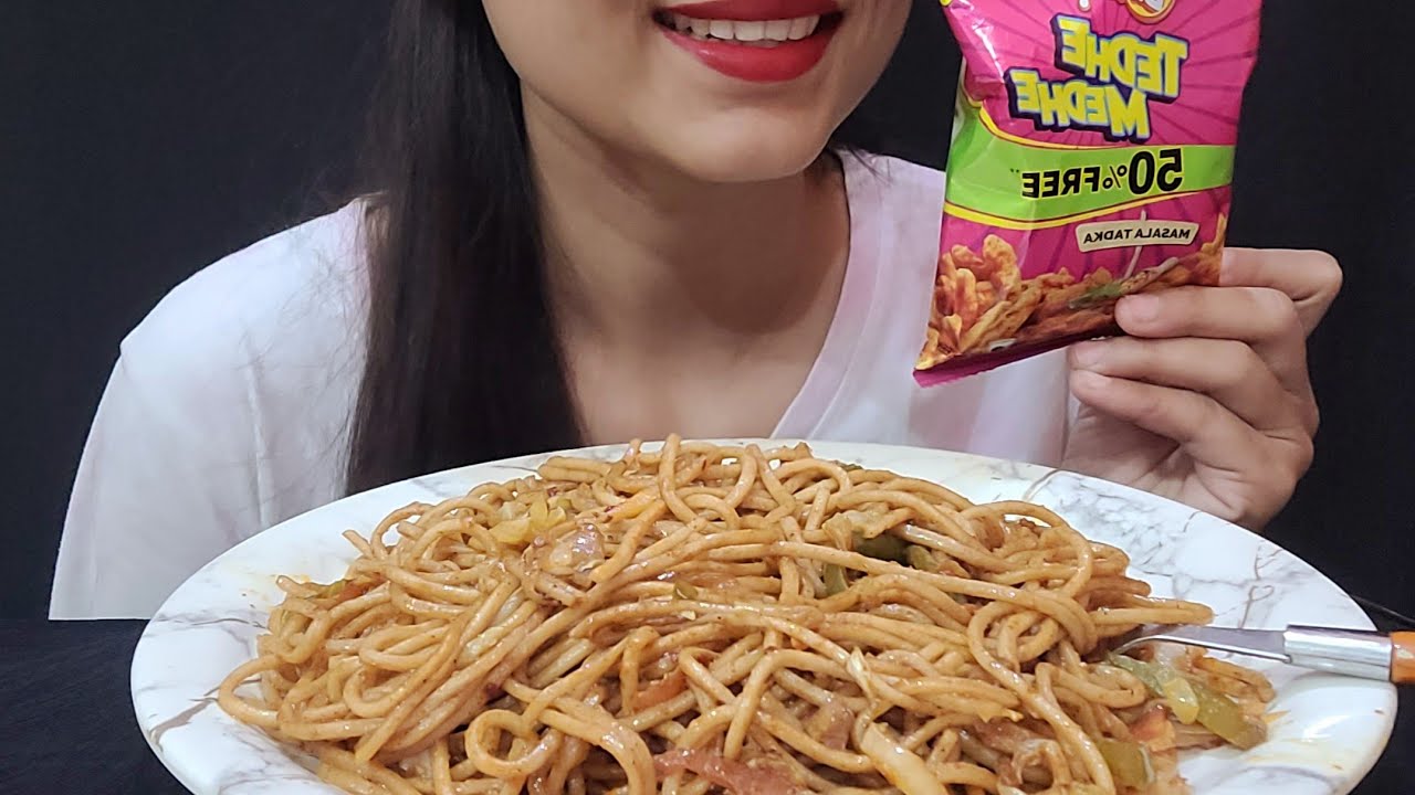 ASMR|Eating Spicy Veg Chaumin With Kurkure|Spicy Street Food Eating 🤤 ...