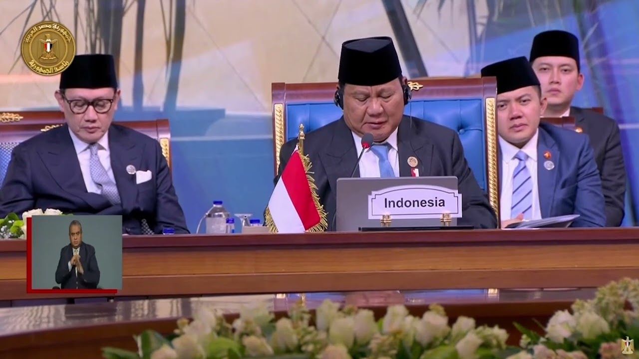 Пламенная речь президента Прабово на саммите D8 призывает исламские страны к объединению