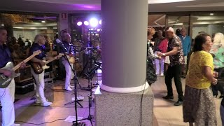 Brapa Band - Hotel Reymar - Santa Susanna, Malgrat De Mar - Spanje 27Sept2024 - Flip Flop And Fly