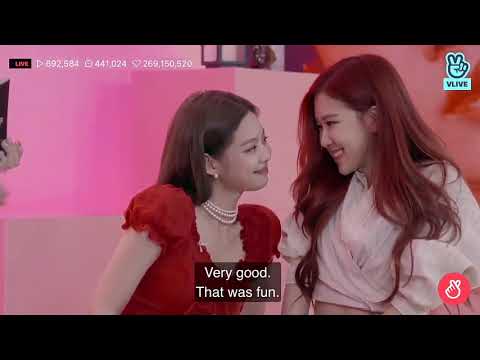 BLACKPINK JENNIE & ROSE (CHAENNIE MOMENT) - SOFTEST KISS