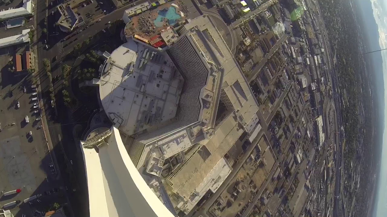 SkyJump Stratosphere pov day time