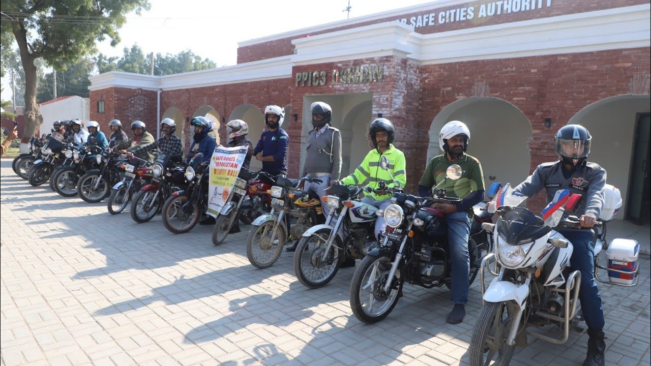 Road Safety Rally Dera Ghazi Khan