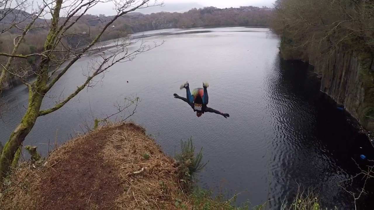 Jumplifewales sending dotty