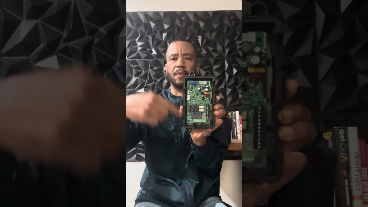 HVAC Tech Explains Goodman Dragonfly A2L Mitiation Board For And R454b R32