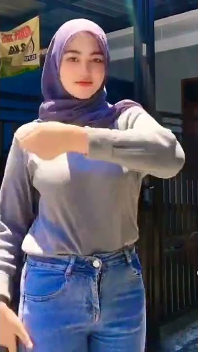 asupan malam goyang tiktok#viral #tiktokviral #tiktok #shorts #tiktokcewek2cantiklucu
