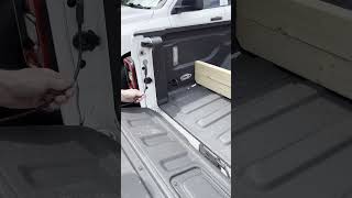 Using the Jeep Gladiator’s Tailgate and 2x4 Slots for 4x8 Sheets