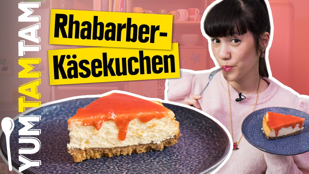 Rhabarber-Käsekuchen // Mit Erdbeersoße // #yumtamtam