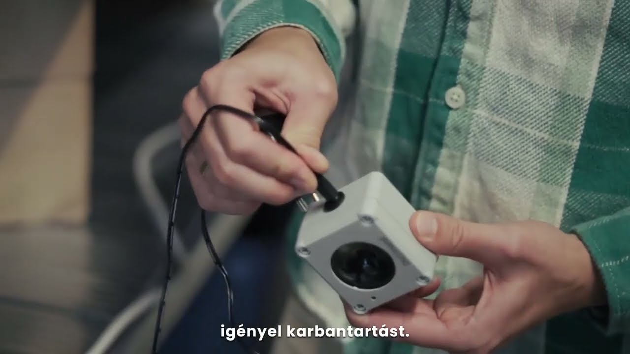 NOMUS készülék bemutatása kézben
