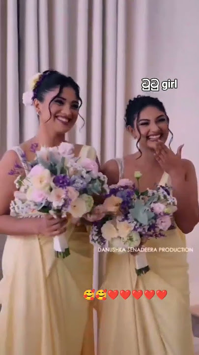 එයාව දැකලා යාලුවො දෙන්නාගේ සතුට