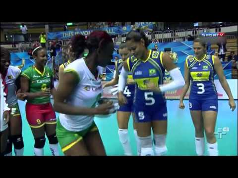 Seleção brasileira feminina de vôlei derrota o Canadá, no Mundial