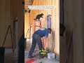 سيصدمك ما فعله هذا الرجل مع راكون كاد أن يغرق سيصدمك ما فعله هذا الرجل مع راكون كاد أن يغرق