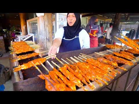 Thailand Street Food  - MUSLIM THAI BBQ Chicken + HUGE SEAFOOD Feast in Krabi!!