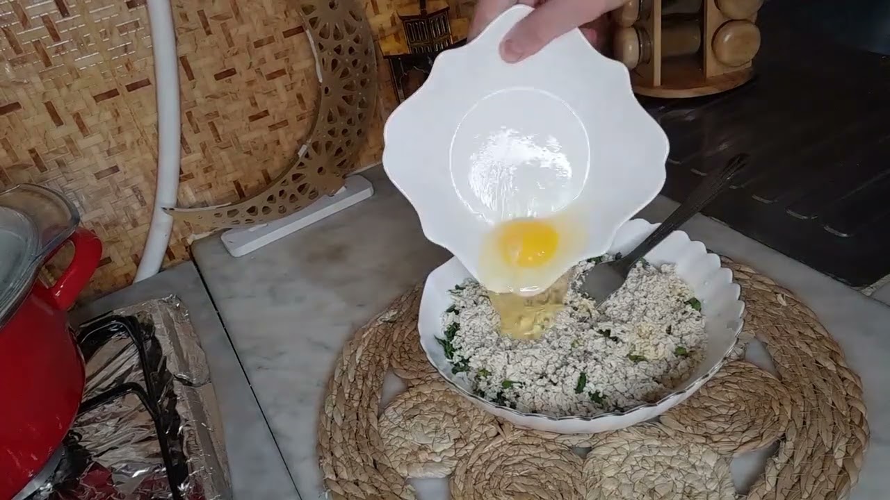 الطبق اليهني القسنطيني كيما يديروه ناس قسنطينة😍 | بنة زمان في رمضان🌙✨️