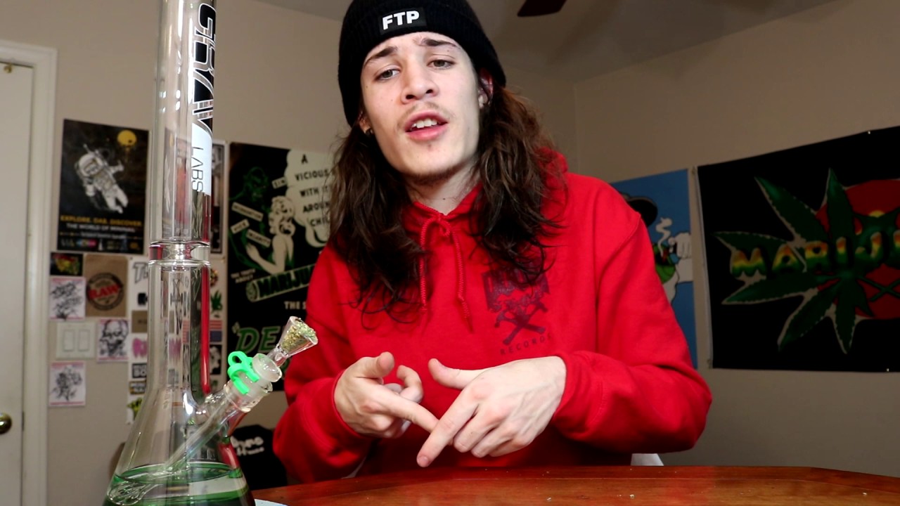 HALF GRAM BONG RIP FOR BED